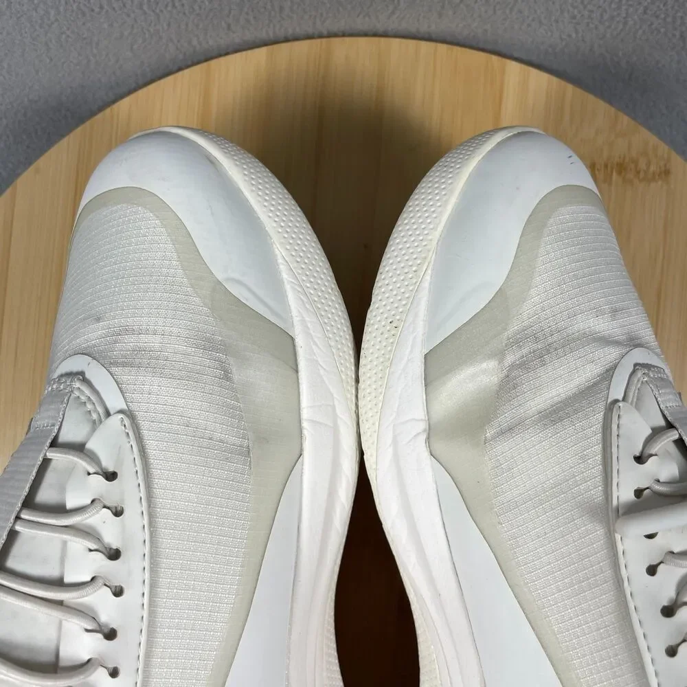 Clove Aeros Womens Size 8 White Athletic Walking Nursing Shoes Sneakers Comfort